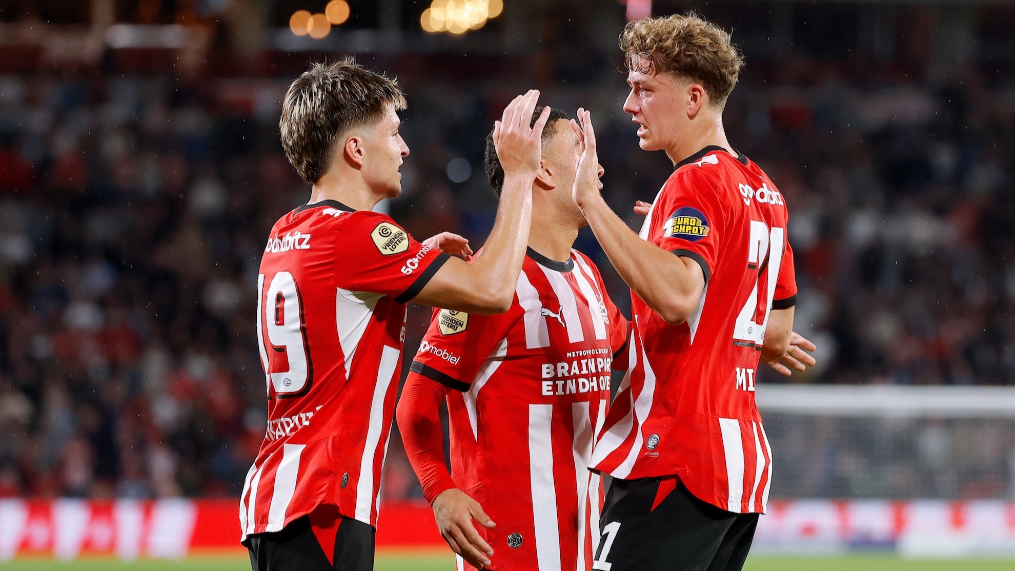 Čekao je ovu priliku, a onda pokazao šta zna: Bajraktarević režirao dva gola PSV-a!